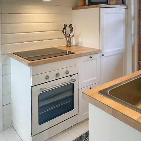 3 Bedroom Lovely In Sjaellands Odde Tjorneholm